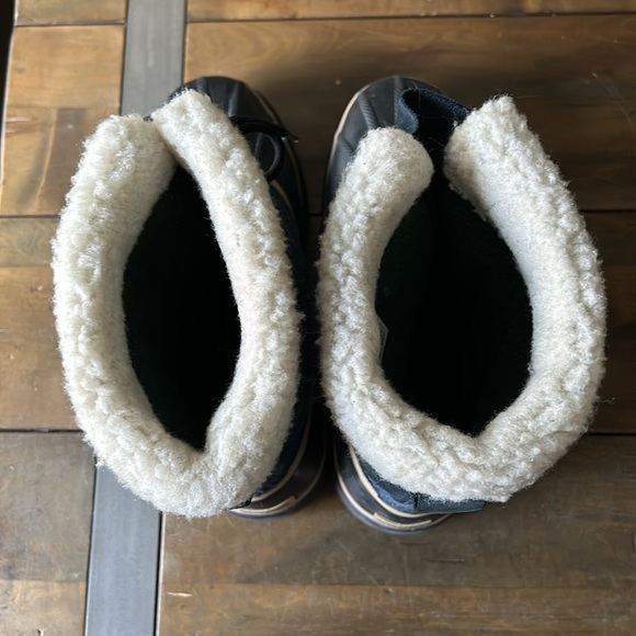 Sorel Caribou winter boots EUC - Picture 12 of 12